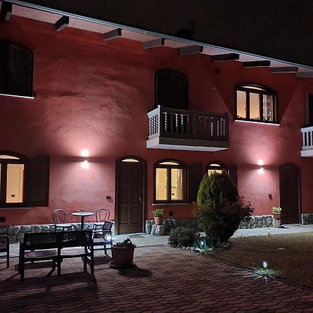 Binario 9 3/4 Panzió Villafranca Piemonte Kültér fotó